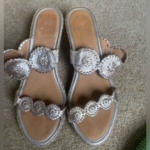 Jack Rogers Espadrille Wedge Sandals in Gold, Women’s Sie 9.5